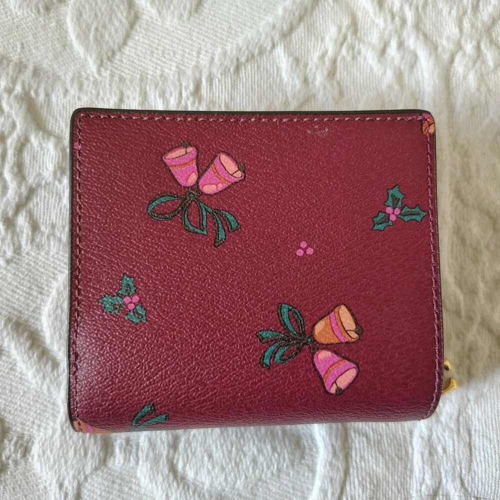 Coach Wallet - Picture 2 of 6